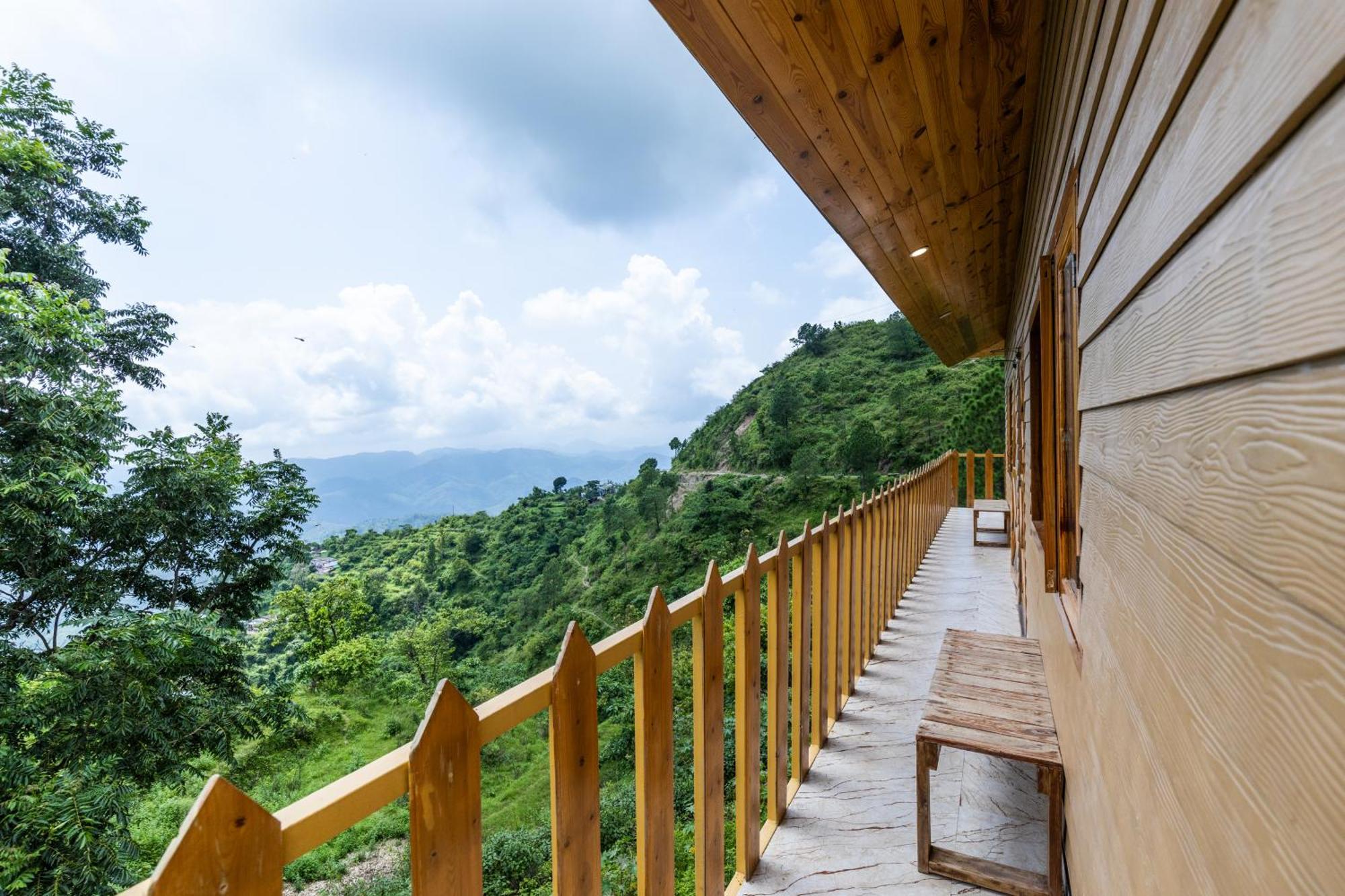 Villa By Mountain Homes- 兰斯顿 外观 照片